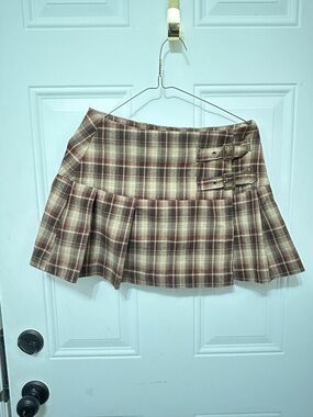 Stoosh Brown and Cream Plaid Pleated Mini Skirt kilt with Buckle Straps